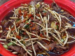 折耳根爆牛肉-佬缸炮江湖川菜(玉林店)