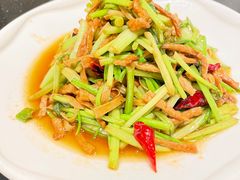 -芳芳私房菜·精做淮扬菜(承德路店)