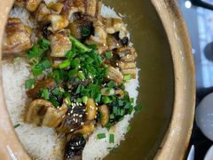 -红星光发煲仔饭(文海店)
