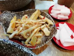 -苗八碗米线
