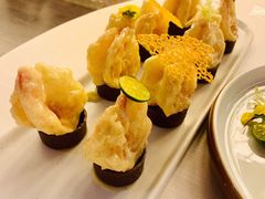 金丝芥末虾球-富力丽思卡尔顿酒店·丽轩中餐厅
