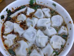 酸汤牛肉水饺-回坊马二饺子馆