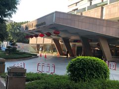 -广东大厦酒店(广州北京路步行街纪念堂地铁站店)