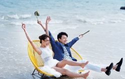 -雪中彩影婚纱摄影·微光艺术中心