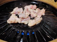 -炼火烤肉店