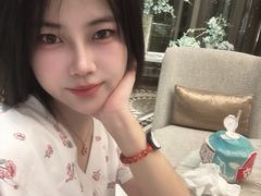 -浅深(世茂滨江精品店)