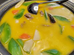青笋炖咸排-江上江·精致淮扬菜