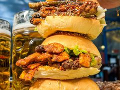 -呼吉牧蒙古烤肉·烧烤·小龙虾