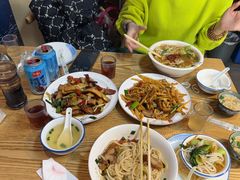 -牛八宝桂林米粉(八里庄店)