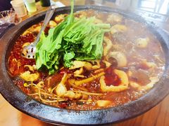 -都江堰石锅鱼