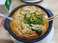 -曹宝林砂锅麻辣烫(星光路店)