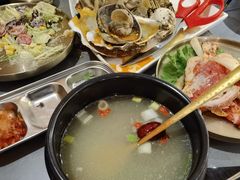 -围炉肉舍•炭烤活鳗•丹东海鲜烤肉(步行街店)