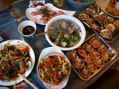 -覃记海鲜美食餐厅