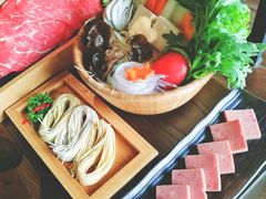 -湊湊火锅·茶憩(新中关购物中心店)