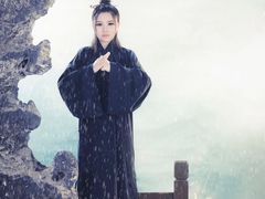 -九月鹰飞汉服摄影工作室