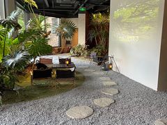 -J Create城市露营咖啡·简餐·宠物(上海动物园店)