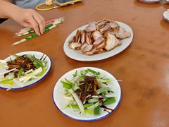 -铁东熏肉大饼铺老二马路黑牌子