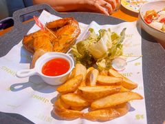 -JINNS锦时 steak&pizza(浸信会礼拜堂旧址店)