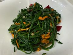 虫草花拌沙葱-伊祥·敦煌楼