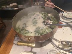 -松沪名灶·豆浆鱼头·新上海菜(飞航吾悦广场店)