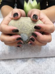 纯色-美斯洛美甲美睫连锁店