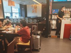-康师傅私房牛肉面(申虹店)