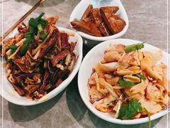 -璞臻汽锅餐厅(南京东路店)