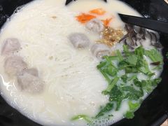 -渔米丰·广府鱼汤米线(光明广场店)