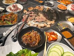 -炽城·烤肉名家(鸿达中央广场店)