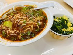 重庆小面-久食久美食广场(学院国际大厦店)