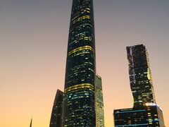 -港丽餐厅(高德置地店)