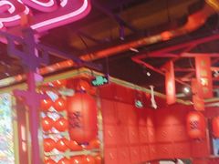 -多嘴超级肉蟹煲(杉杉国潮主题店)