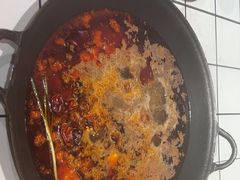 -旧街市鲜货老火锅(大光路店)