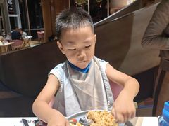 -水桶王国主题餐厅·聚会·生日派对·亲子活动·家庭套餐(亚龙湾希尔顿店)