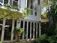 -Fern Forest Cafe