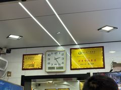 -覃肥叔桂林米粉(粮道街店)