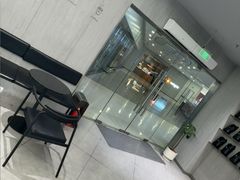 -M Stand(南京紫峰大厦店)
