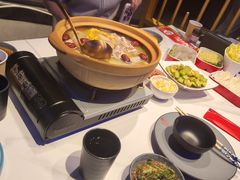 -钳小柒·小龙虾蓝龙王烧烤夜宵(长寿路店)