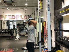 -汗水空间私教健身连锁(SM广场店)