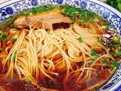 爆鳝焖肉面-伟记奥面馆(养育巷店)