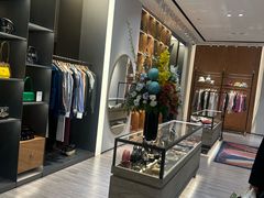 -Vivienne Westwood(上海来福士广场店)