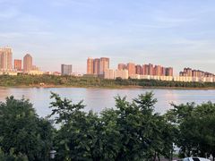 -酤居湖景音乐餐吧(安宁店)