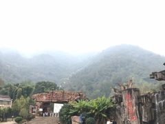 -巨石山景区