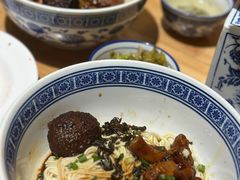 -沪西老弄堂面馆(定西路店)