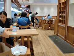 用餐区-小满手工粉(上海新世界城店)
