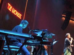 -TZ House音乐现场(来福士中心店)