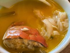 千岛湖鱼头炖大闸蟹汤-蟹尊苑(巨鹿店)