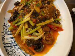 泡椒仔姜鲜牛肝-伊兰麒兰馨园·川菜·清真馆(339电视塔店)