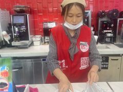 -85度C(生甜甜圈研究工坊·上海局门店)
