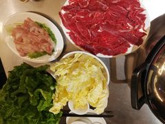 -胡须佬鸡煲四季火锅店(石厦西村直营店)